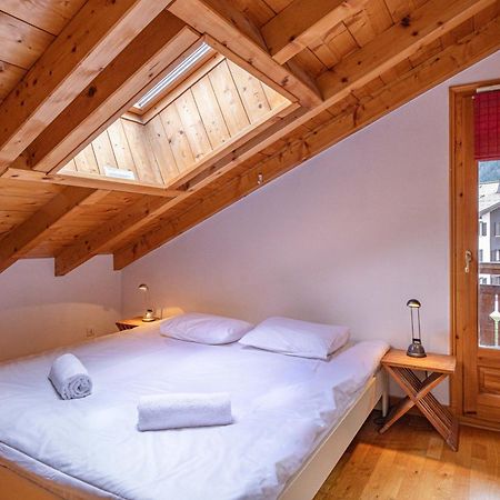Apartment Capucin - A 3 Bedroom Chamonix Mountain Loft 외부 사진